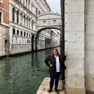 Meet your Posher, Kelly